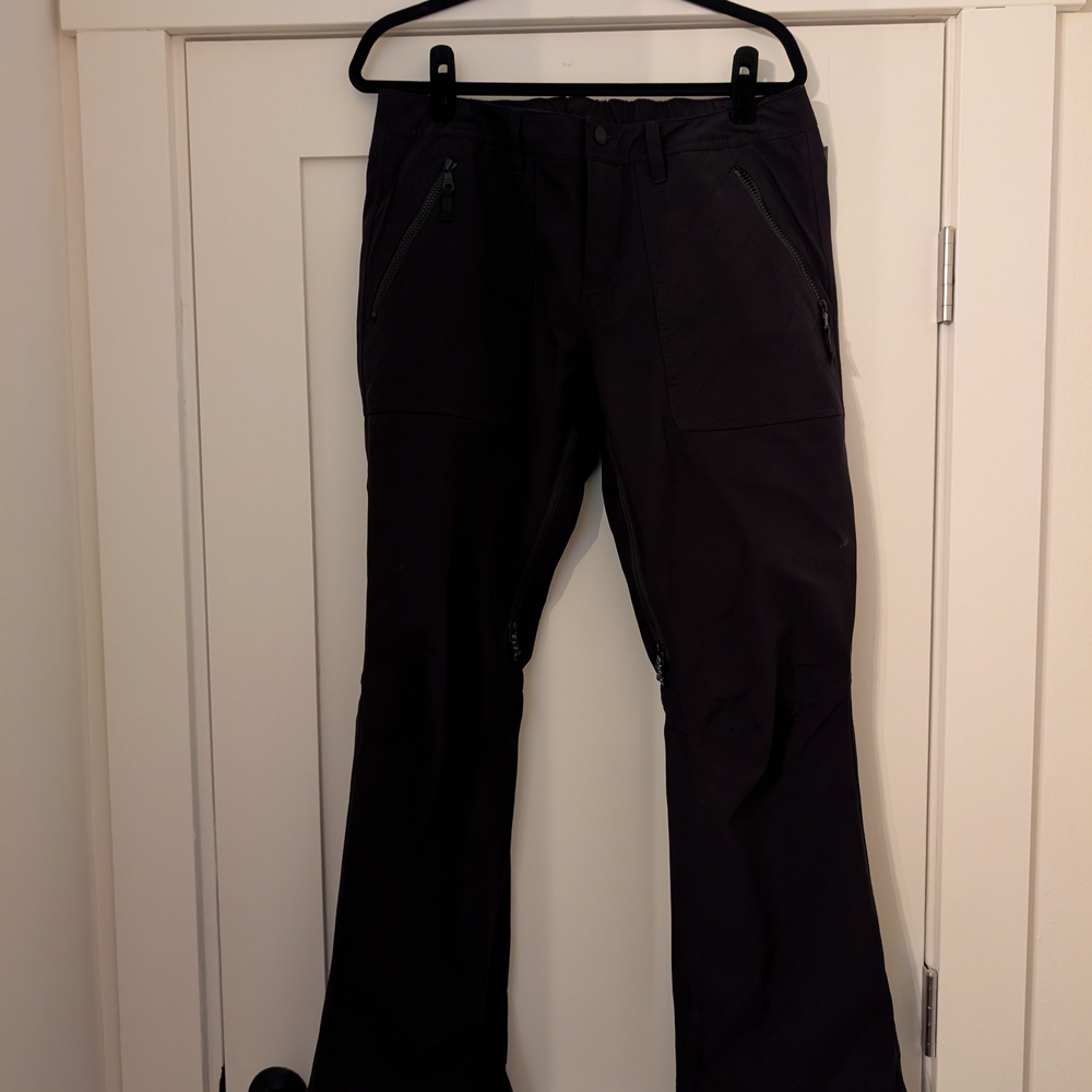 Burton Women's Black Cargo ski Pants